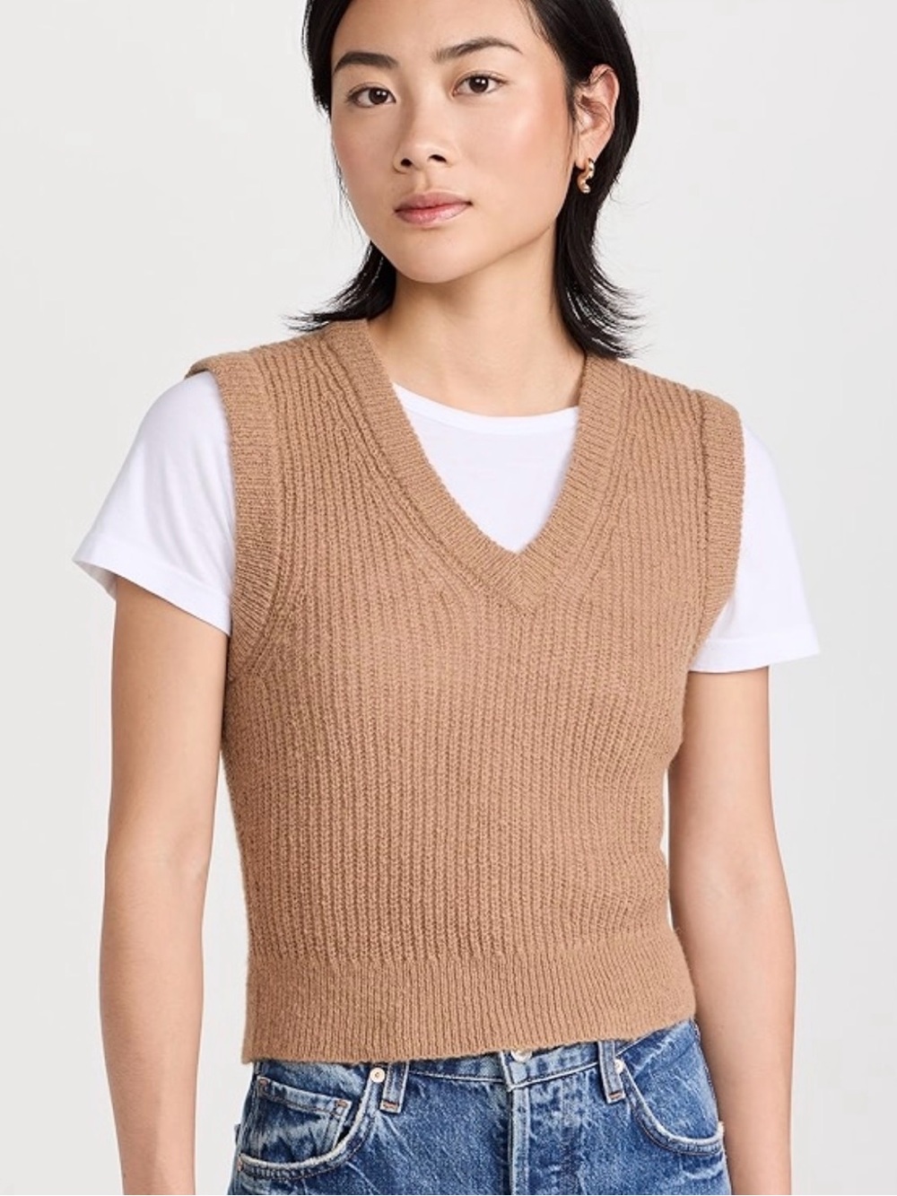 🍒 2 for $10 | MADEWELL | V-Neck fine knit Sweater Vest in Camel Brown | small